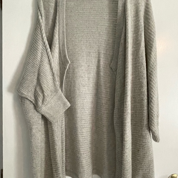 Madewell Softest Cardigan - Picture 2 of 4